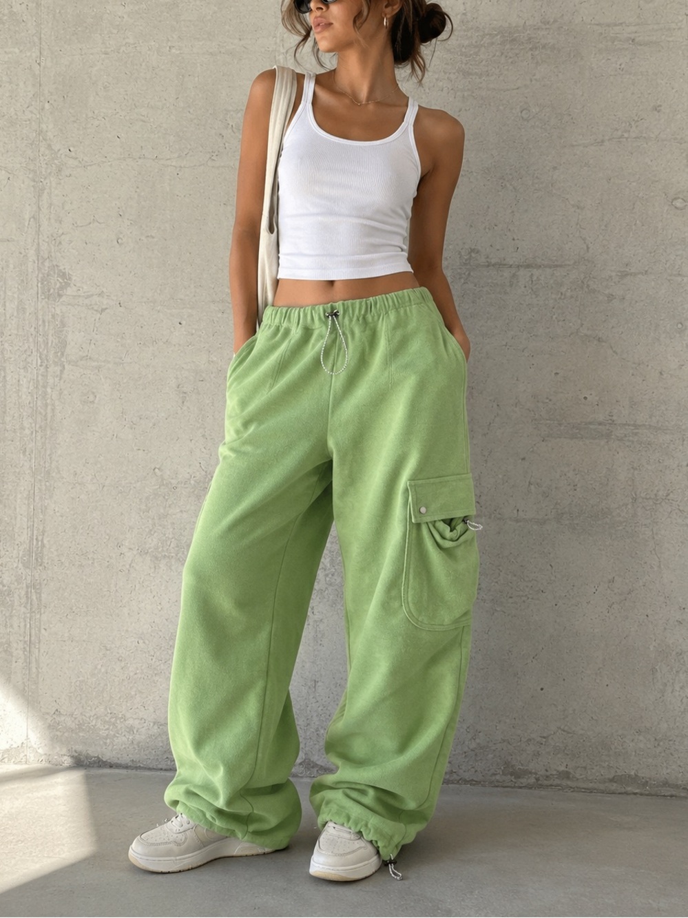 Paper Label Terry Cloth Cargo Jogger Sweatpants Green Size M Velour Lounge Baggy